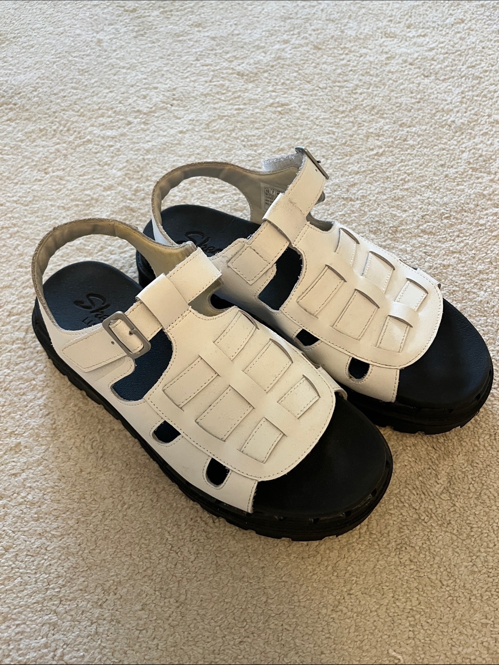 Sketchers platform sandals